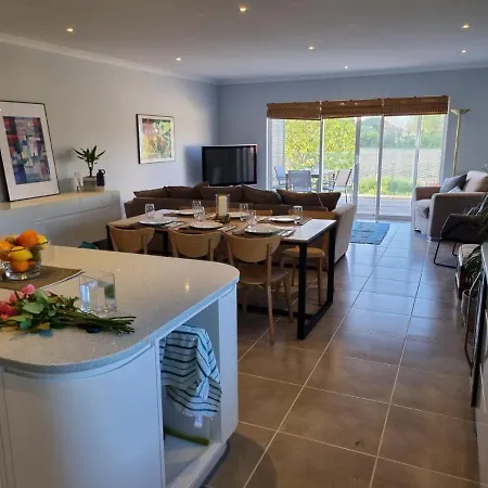 Holiday home Field View, Whole Annexe *