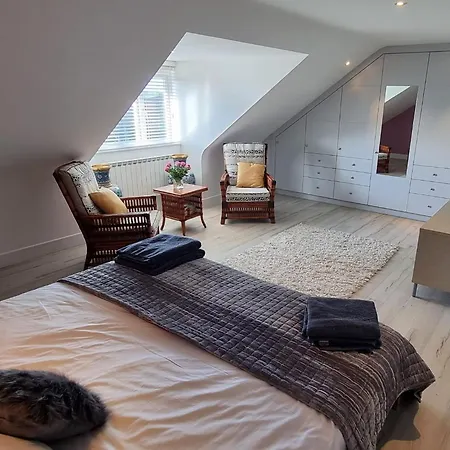 Holiday home Field View, Whole Annexe